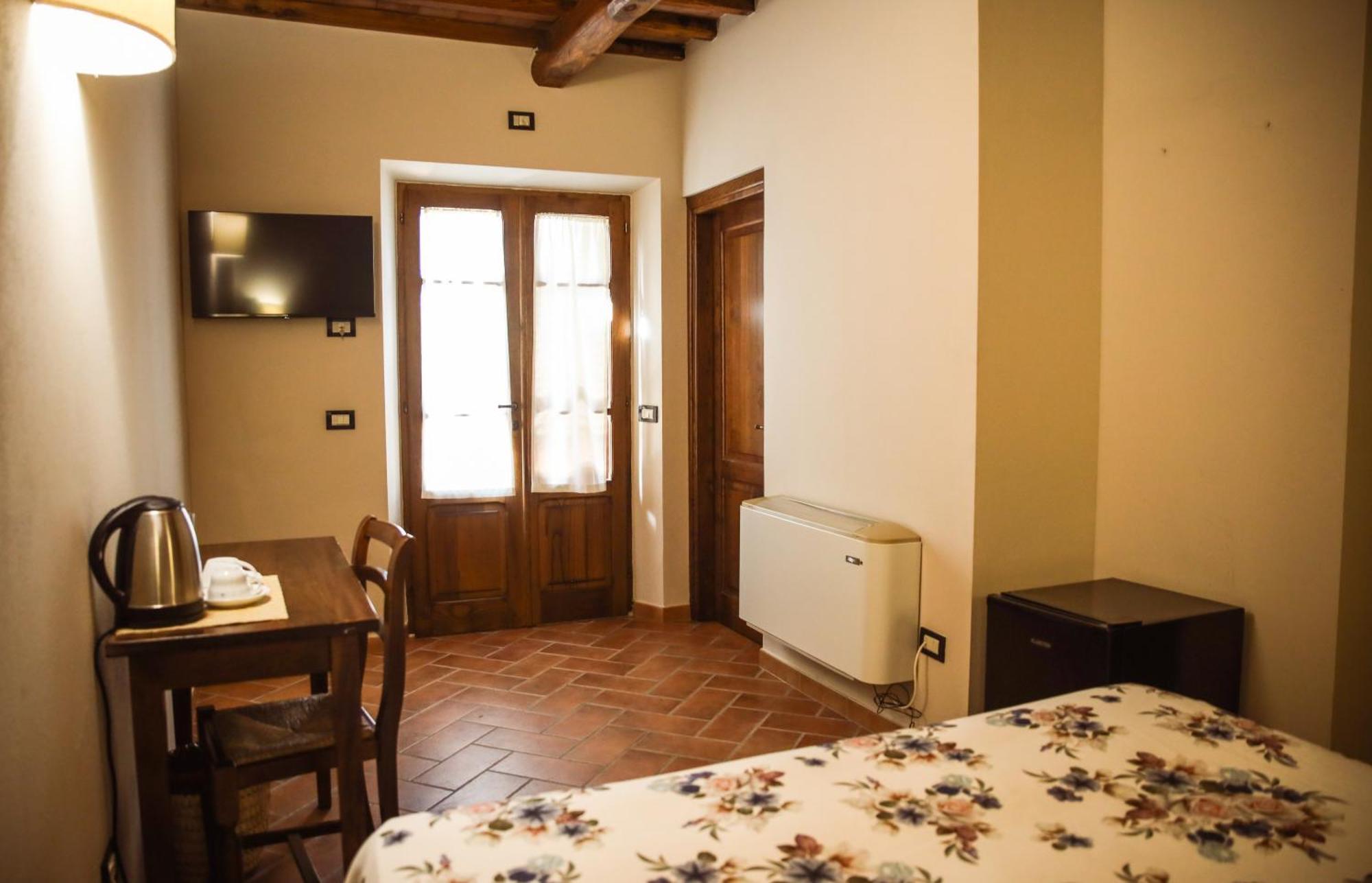 Agriturismo La Vecchia Quercia Montemerano Εξωτερικό φωτογραφία
